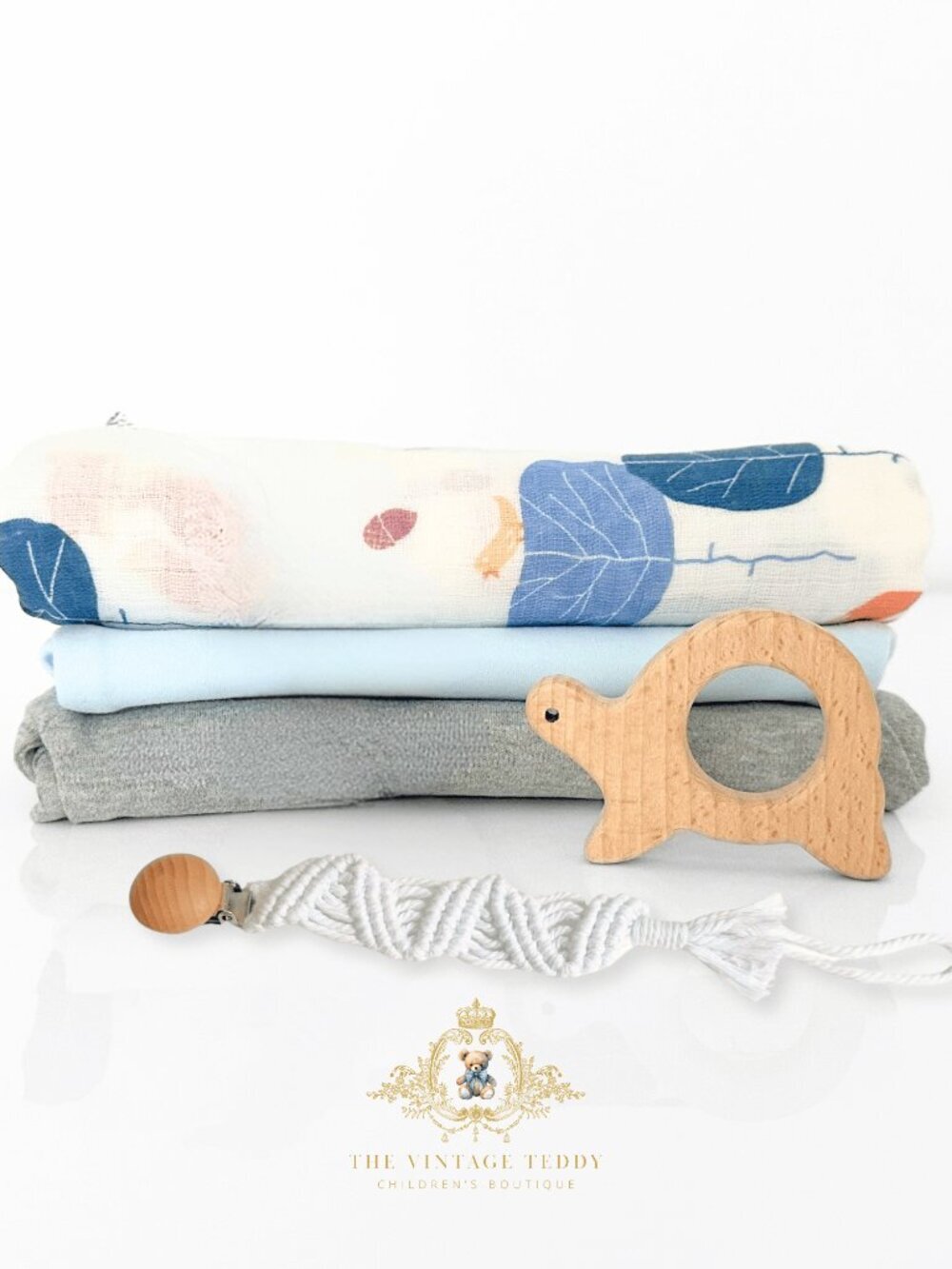 NWT Cute Baby Boys Gift Set Baby Onesies Swaddling Blanket Toy Pacifier Holder - Picture 5 of 7